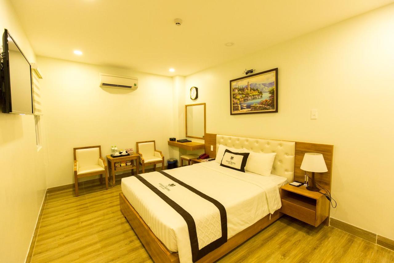 Vivian Saigon Hotel Thành Pho Ho Chí Minh Esterno foto